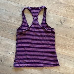 Lululemon cool racerback size 4 navy/purple